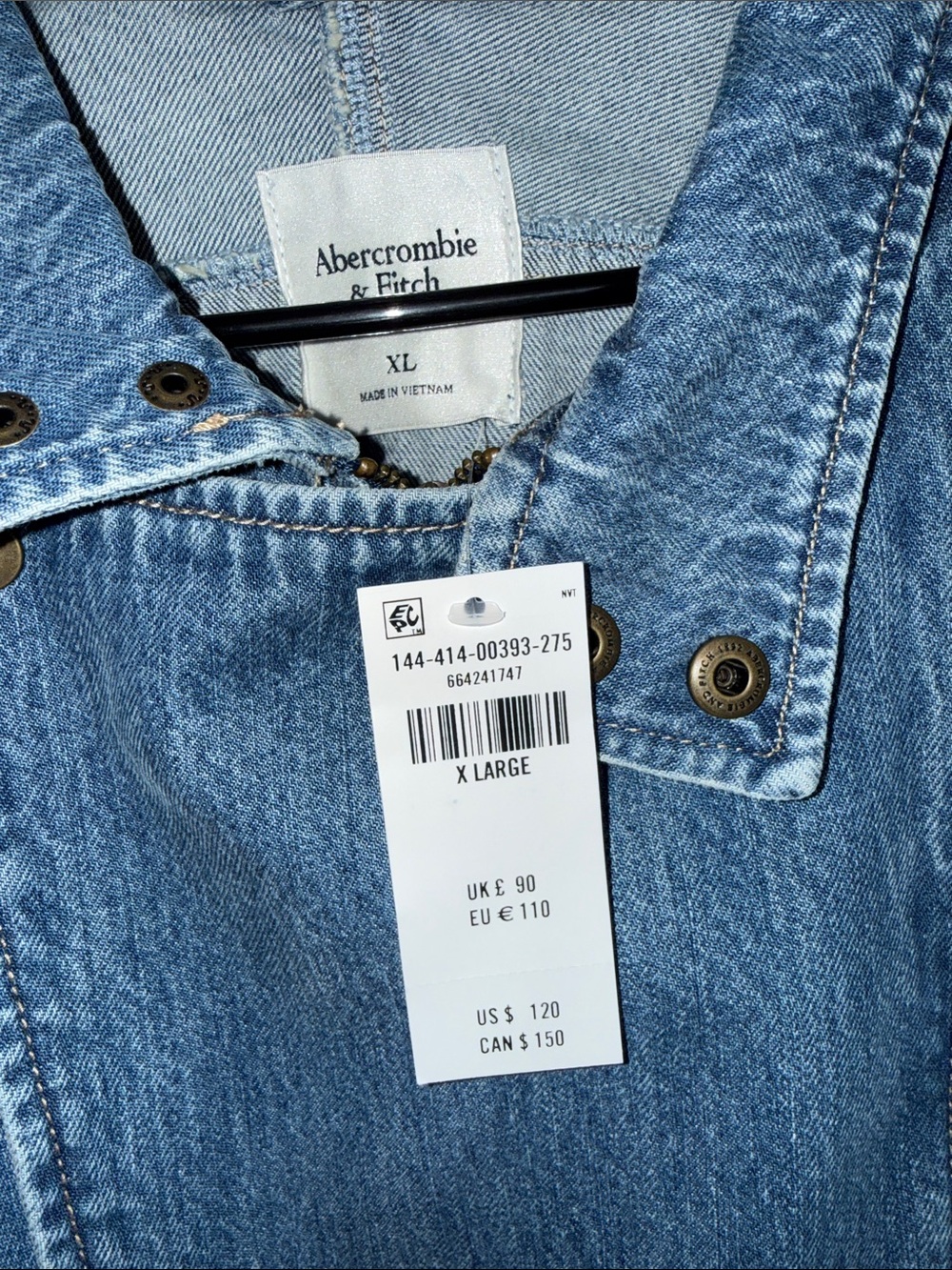 Abercrombie & Fitch relaxed, denim bomber jacket - Picture 8 of 10